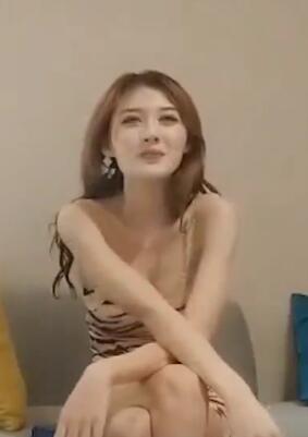 漂亮美模身材极品