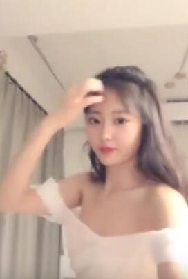高颜值清纯漂亮美女主播