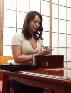 从继子那里提取蛋白质的继母