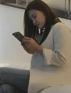 熟女大姐黑丝旗袍被小伙玩的求饶