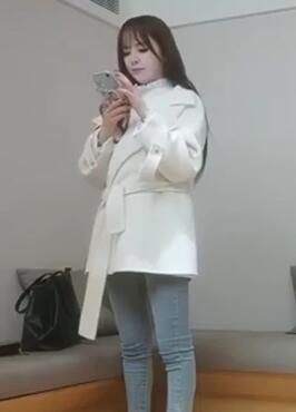 利哥约会高颜黑丝美女 皮肤白皙
