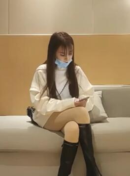 太子约会外围女神23岁重庆美女