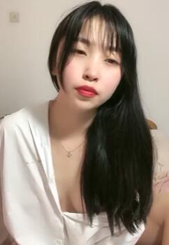 异域风情小女友