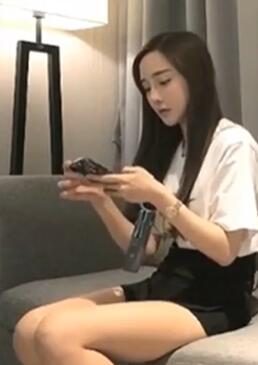 小宝约高颜值绿茶婊白卡通T恤萝莉音单纯学妹