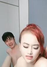 两红发姐妹大秀直播