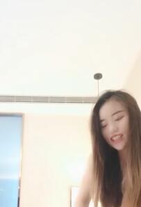 双人-少妇露脸跟小哥直播大秀