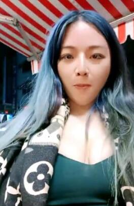 双人-户外网红 露脸手持镜头对白刺激