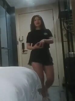 老王聊天软件附近约了一个幼儿园老师兼职