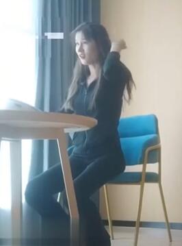老王约外围其实妹子身材还不错颜值还可以