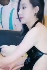 双人-比基尼长发美女直播大秀