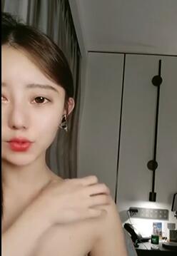 女神尤物开年首秀高颜值好身材坚挺