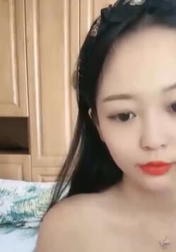 白貌美极品小妞全程露脸好身材大秀2