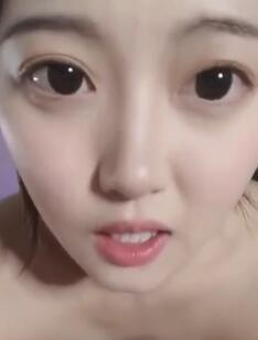 纯欲系天花板!极品尤物美少女!白皙皮肤
