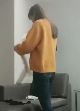 利哥约漂亮大长腿少妇