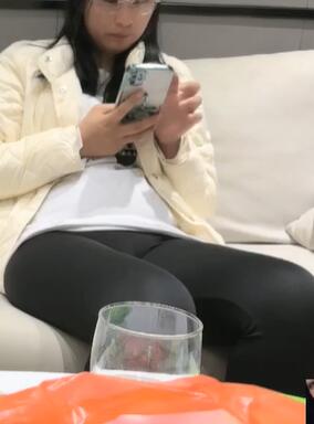 瘦猴先生专攻良家最近刚聊的眼睛妹妹