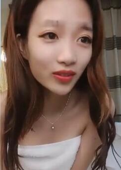 网约高颜值妹子也要搞偷拍