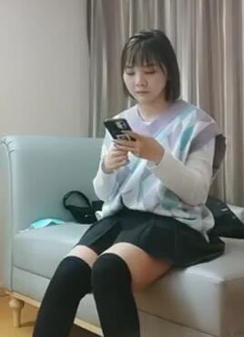利哥约甜美短发黑袜气质邻家女神
