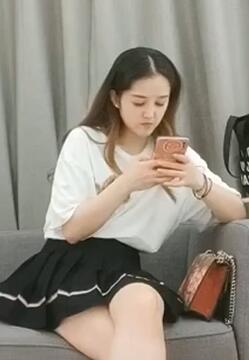 91沈先生约白色半截袖肉丝小短裙美女