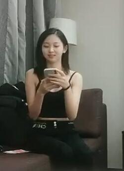 利哥约知性美女好紧和橡皮筋箍住一样