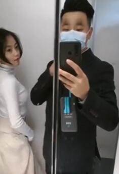 超极品真实18岁校花〖大一学妹〗