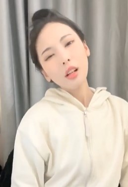 极品牛仔裤清纯女神粉嫩美女必看2