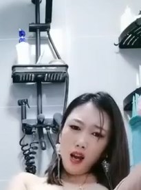 寂寞的良家少妇居家大秀