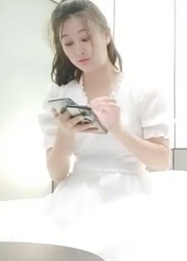 渣先生约白色短裙少妇玩的不错