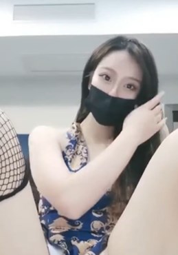 小奶猫美术系学妹大秀2
