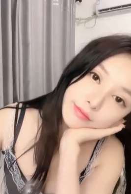 新人女神公主刚下海就玩3P游戏