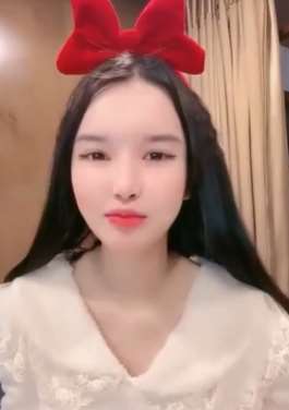 头上戴个蝴蝶结气质美少妇明星脸很漂亮2