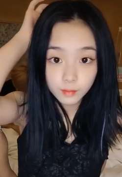 第四部七彩主播梦涵大秀