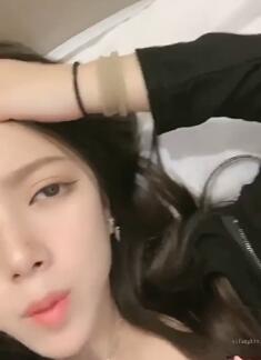 再约新男主穿黑丝还边扇耳光辱骂