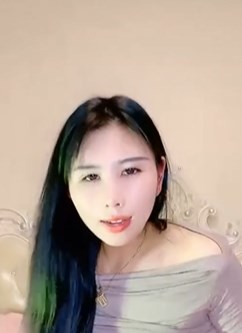 网红甜美小姐姐红色粉嫩