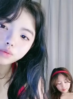 大好姐妹一起全程露脸大秀听狼友指挥