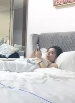 太子约极品白衣少妇休息下第二场