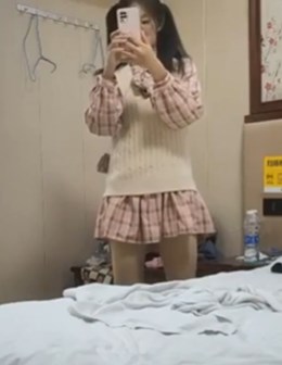瘦子探梦幻馆继续约眼镜妹双马尾卡哇伊