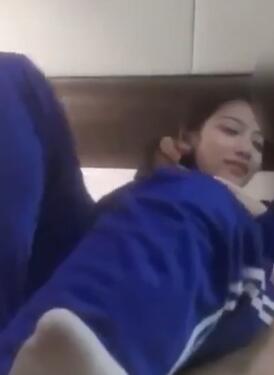 清纯小仙女就读大一 蜜桃臀圆润饱满PUA狮子座