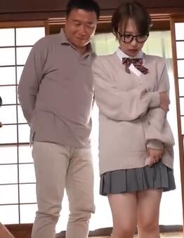 CAWD-795 如果想要去上大学那就怀上我的孩子吧