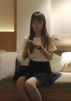 小陈头专辑03-15黑色短裙苗条妹子太紧了