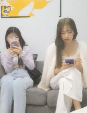 小陈头专辑11-4跟两美女3P大秀