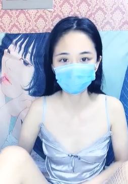 诗露露特选精彩直播大秀八月三号