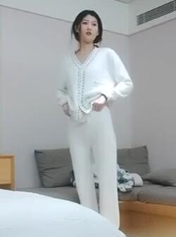 战神小利约180大高个美女黑丝高跟鞋