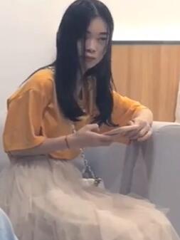 八戒SIX约黄衣苗条妹子