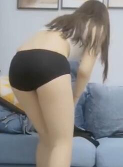 小陈头星选约了肉肉身材妹子沙发