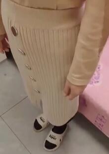 良家嫂子的堕落床上趁其不备