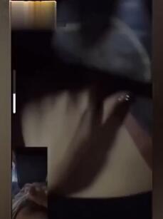 广州外语艺术学院黄乐妍与男友视频流出