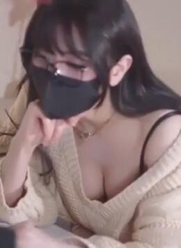 和室友一起复习考试 她竟然没有穿内裤