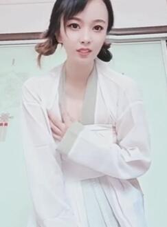 高颜白皙女神姐姐【水蜜桃】自导自演剧情姐姐不在家勾引姐夫