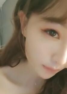 仙女姐姐享受小哥的精油按摩后伺候他