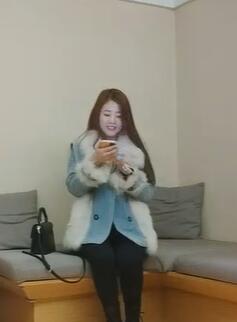 利哥专场12-31高个长发女模